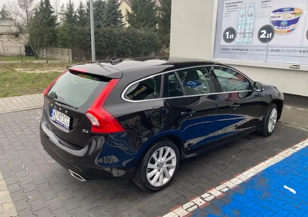 Volvo V60 cena 45000 przebieg: 217285, rok produkcji 2016 z Pruszków małe 67